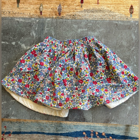 Corduroy skirt, Boden, age 7-8 - Picture 2 of 3